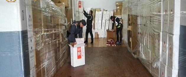 finanza frattamaggiore sigarette contreabbando