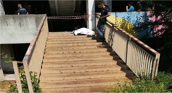 cade scampia wp