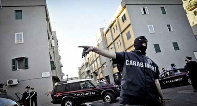 blitz carabinieri