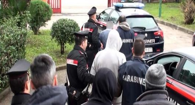 carabinieri arresti