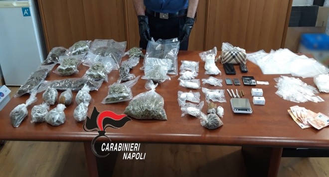 DROGA VALIGIA AFRAGOLA - 13.06.2019