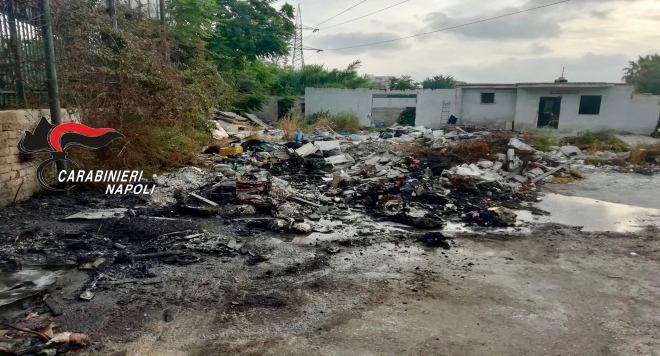09.07.2019 - melito incendio rifiuti