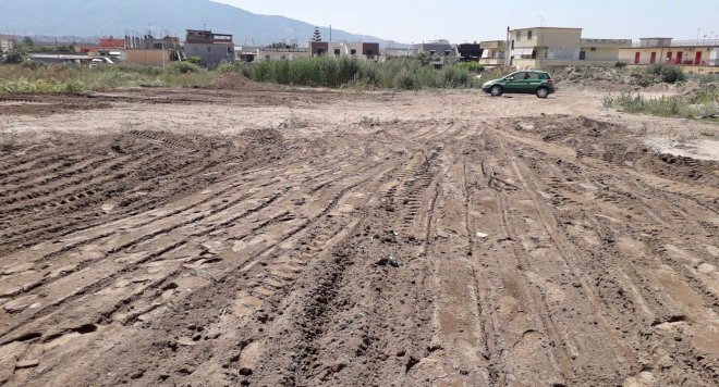 25.07.2019 - pomigliano terreno rifiuti