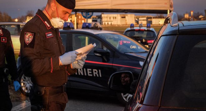 coronavirus controlli carabinieri