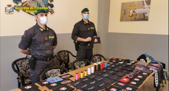 finanza fabbrica falso