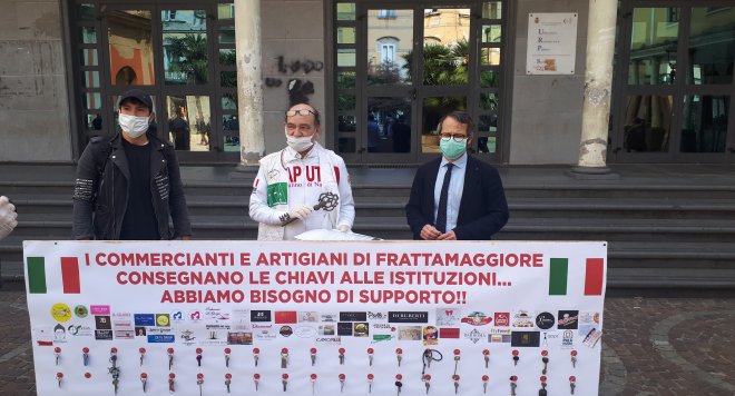 sit in commercianti 0