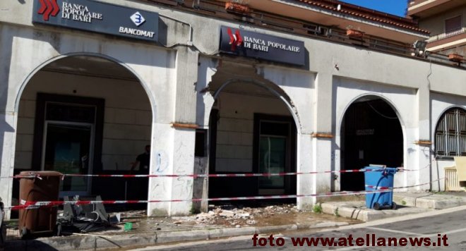 Assalto Al Bancomat Della Banca Popolare Di Bari A Succivo Frattamaggiore News