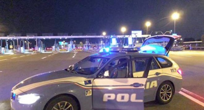 POLIZIA