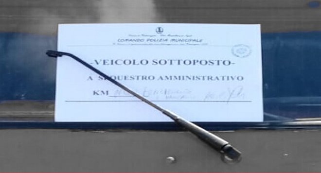 sequestro ape car