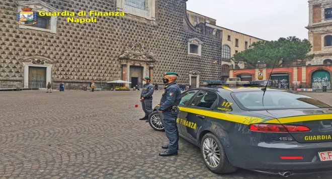 guardia di finanza napoli